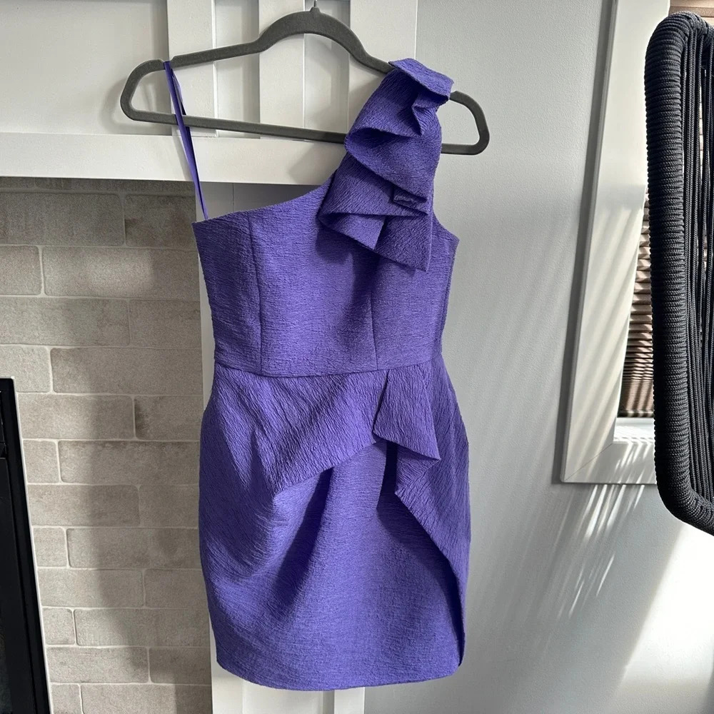 BCBG Maxazria one shoulder purple formal dress ruffles short skirt| size 0 - Picture 3 of 6